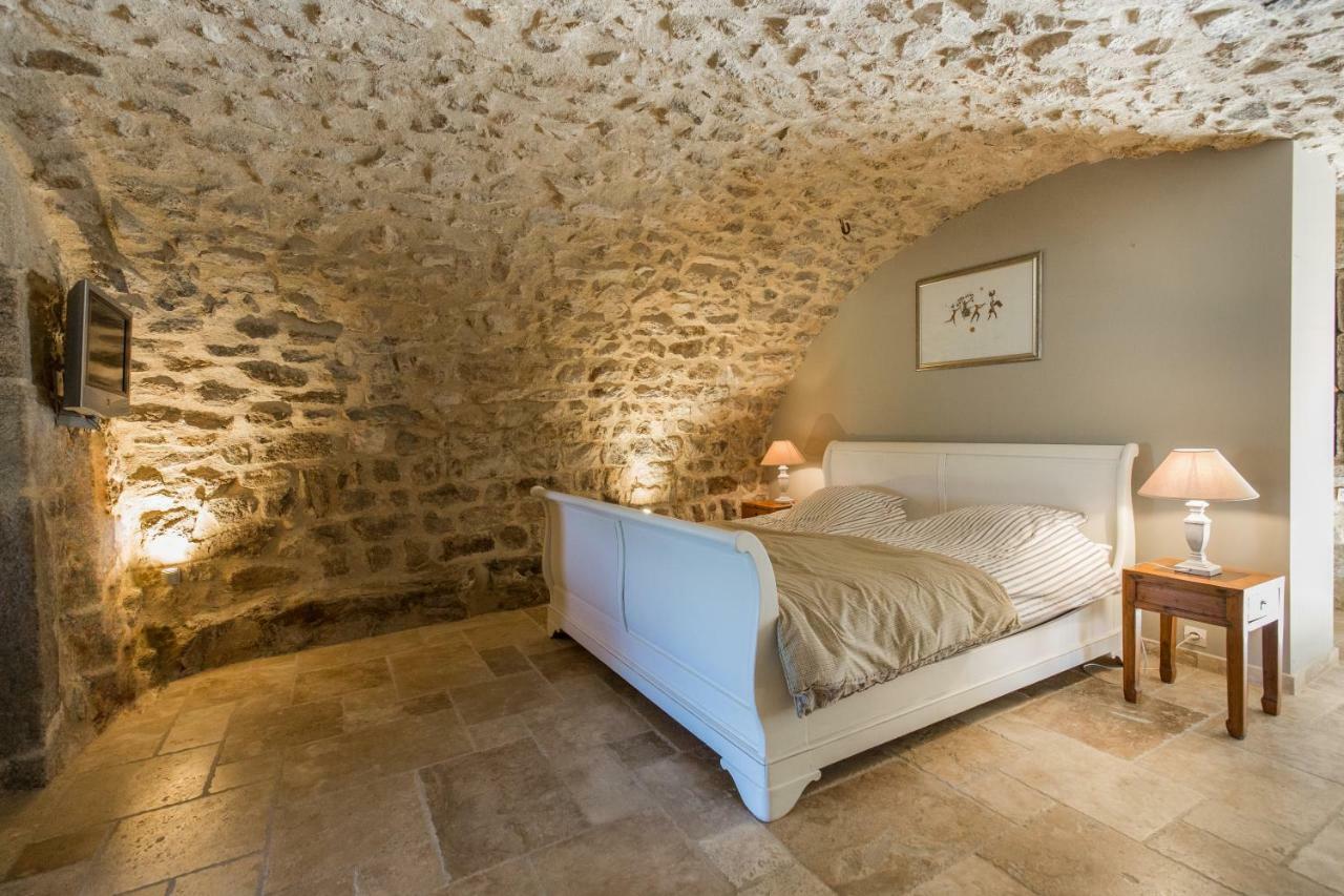 Les Hiboux Du Domaine Du Moulin Villa Etables  Luaran gambar